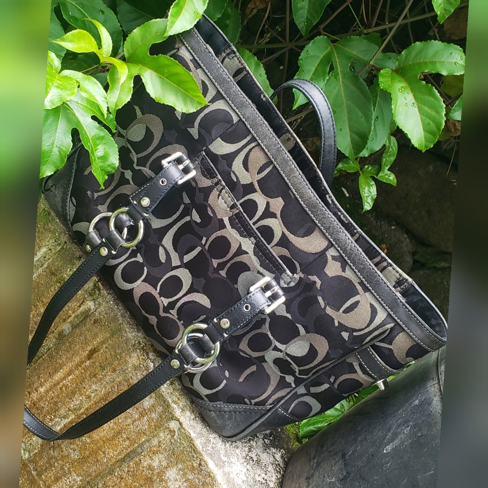 Coach *Authentic* Purse